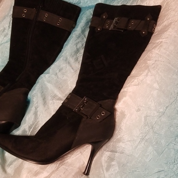 Unlisted Shoes - Size 7 Heeled Boots / Booties